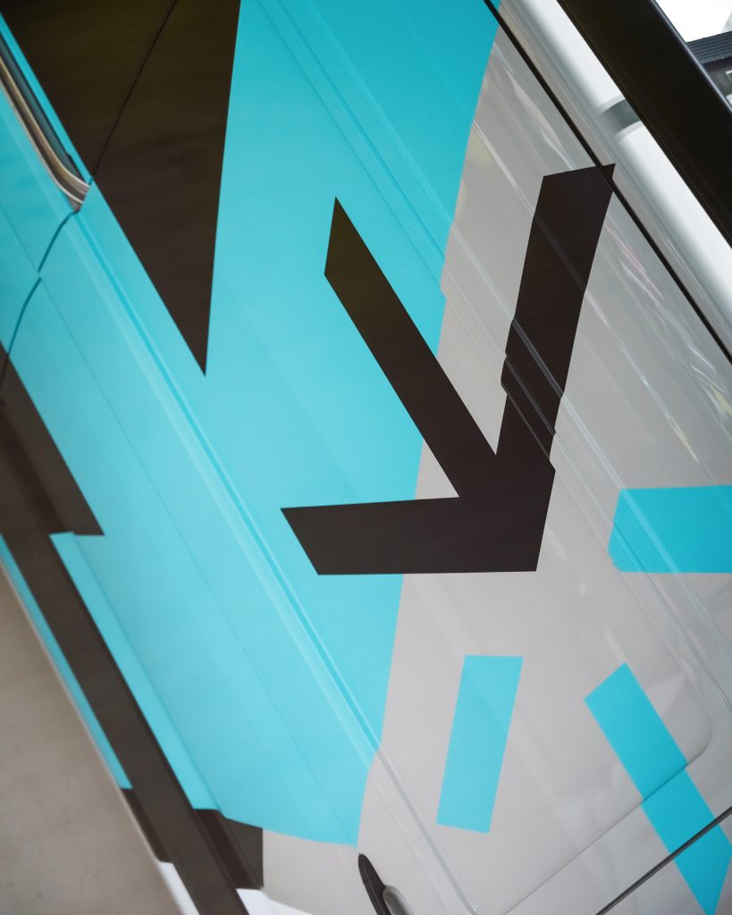 Belettering MAN bestelwagen voor celsys