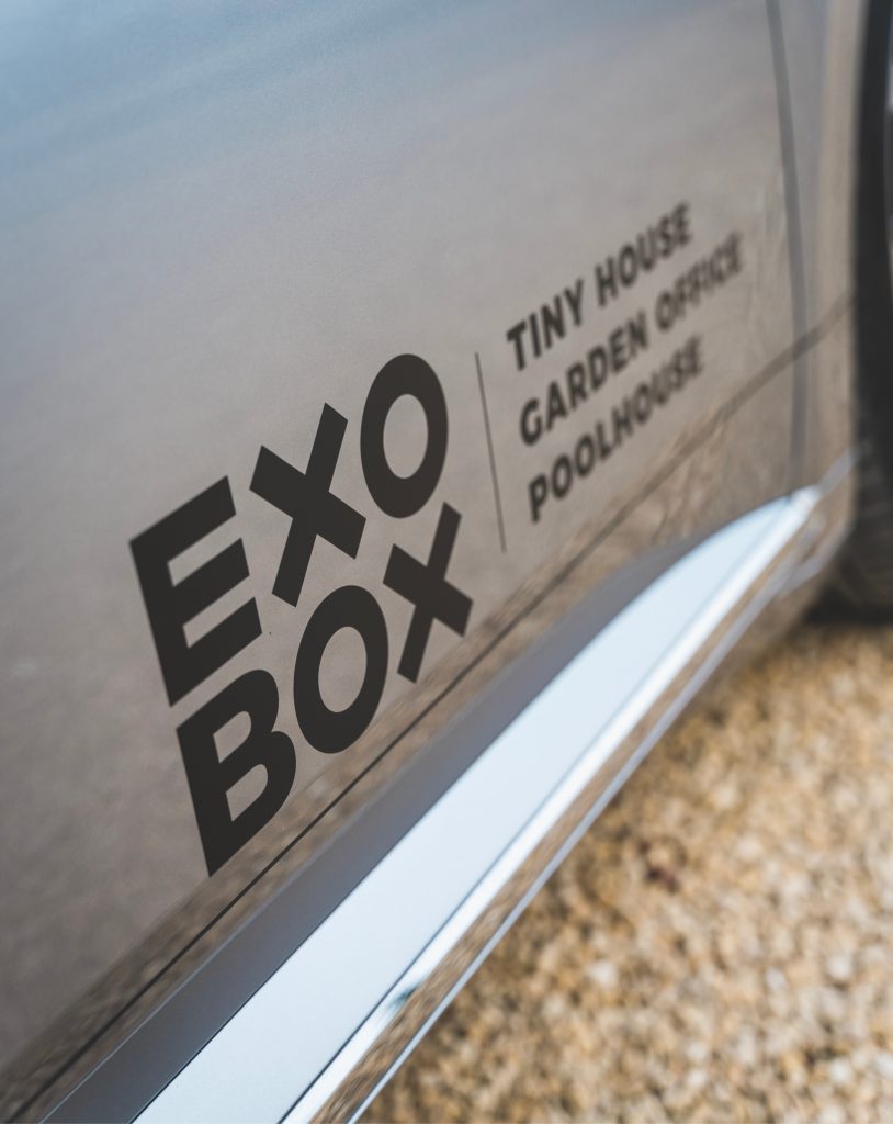 Exobow belettering bedrijfswagen