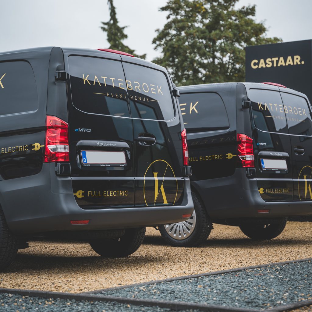 Belettering van Katterbroek camionetten