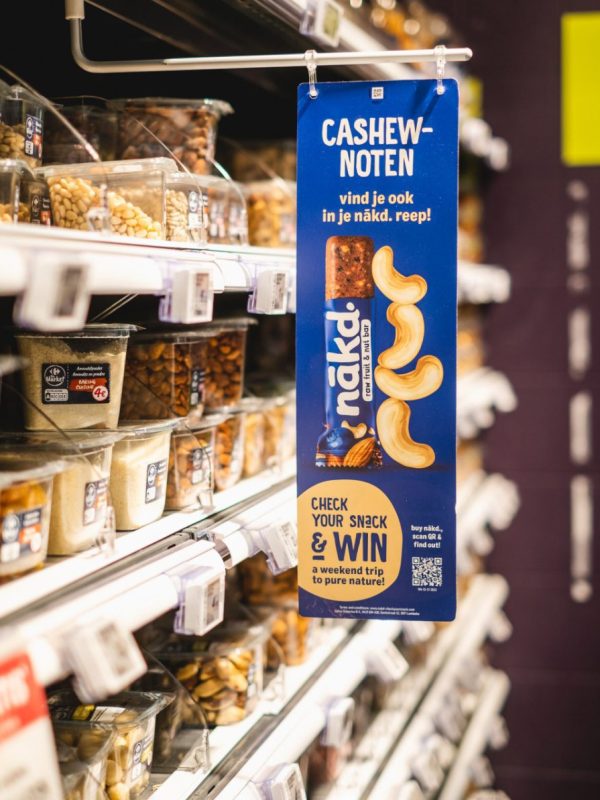 Productie van shelfdevider voor nakd door reclamebureau Castaar